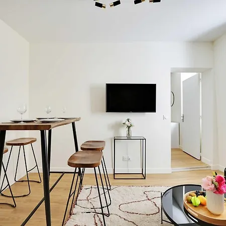 Charming Appart 2p1br Le Marais Διαμέρισμα *